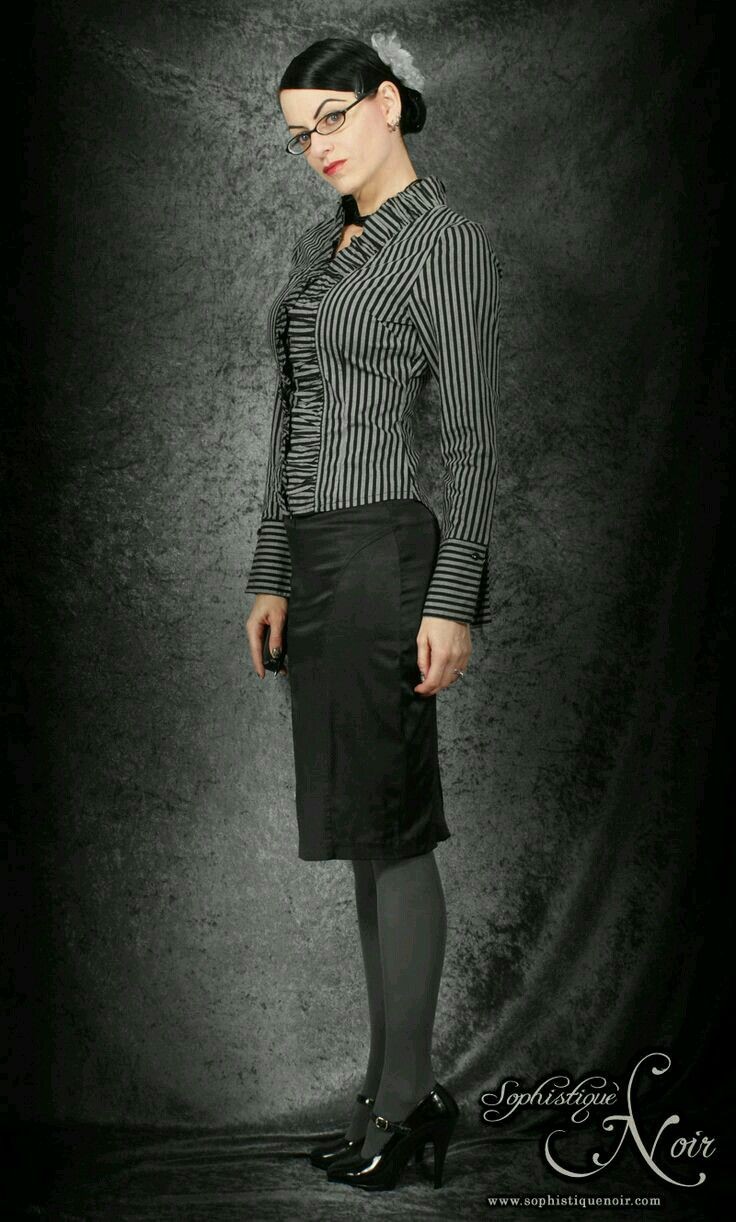 Grey-toned gothic look