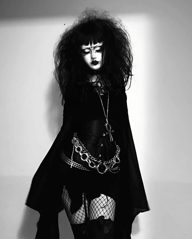 Corset and Skirt Look